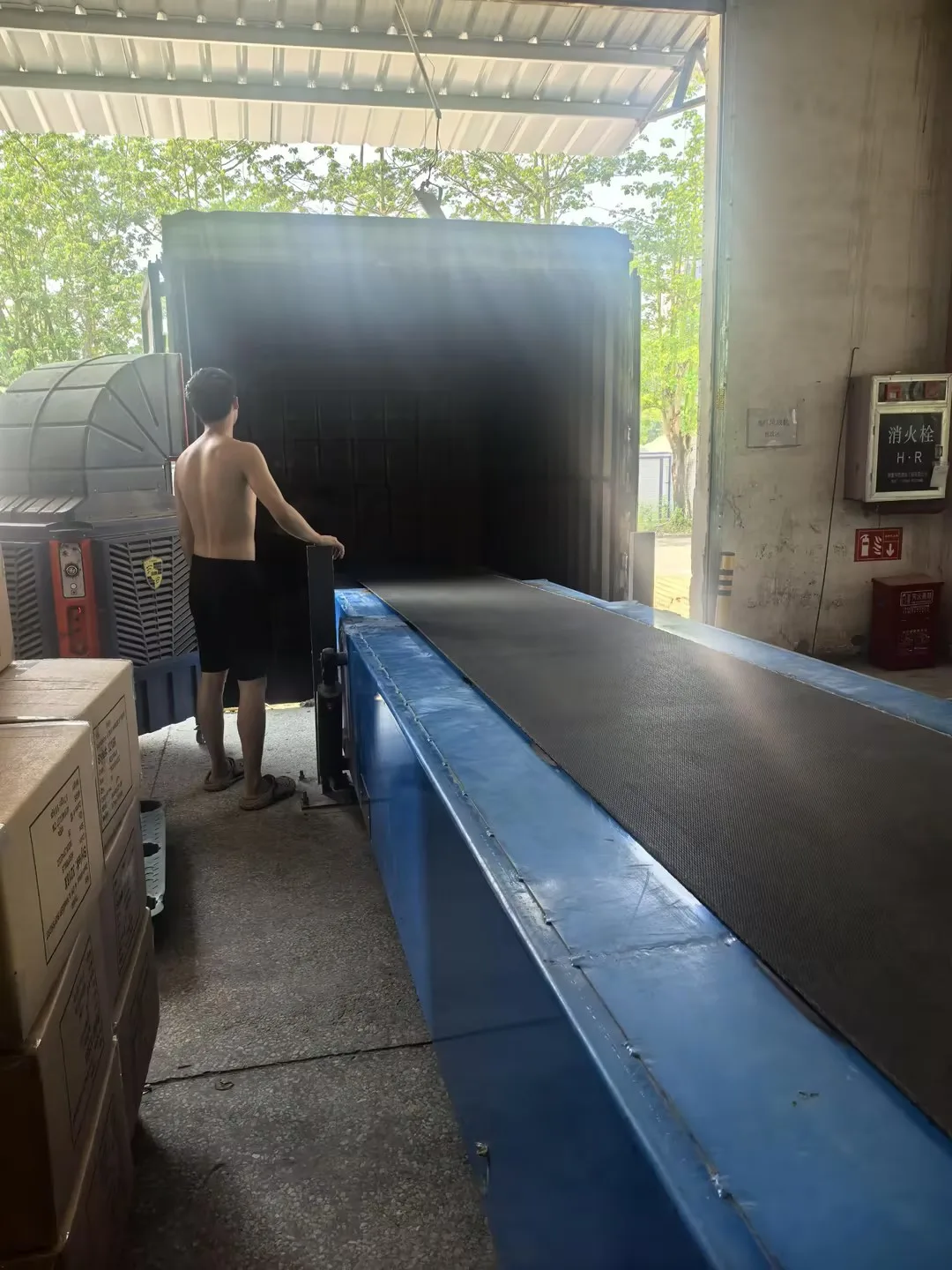40HQ container shipping from Shenzhen to Los Angeles